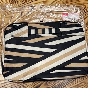 NWT - Thirty-One Small Laptop Sleeve - Crisscross Colorblock